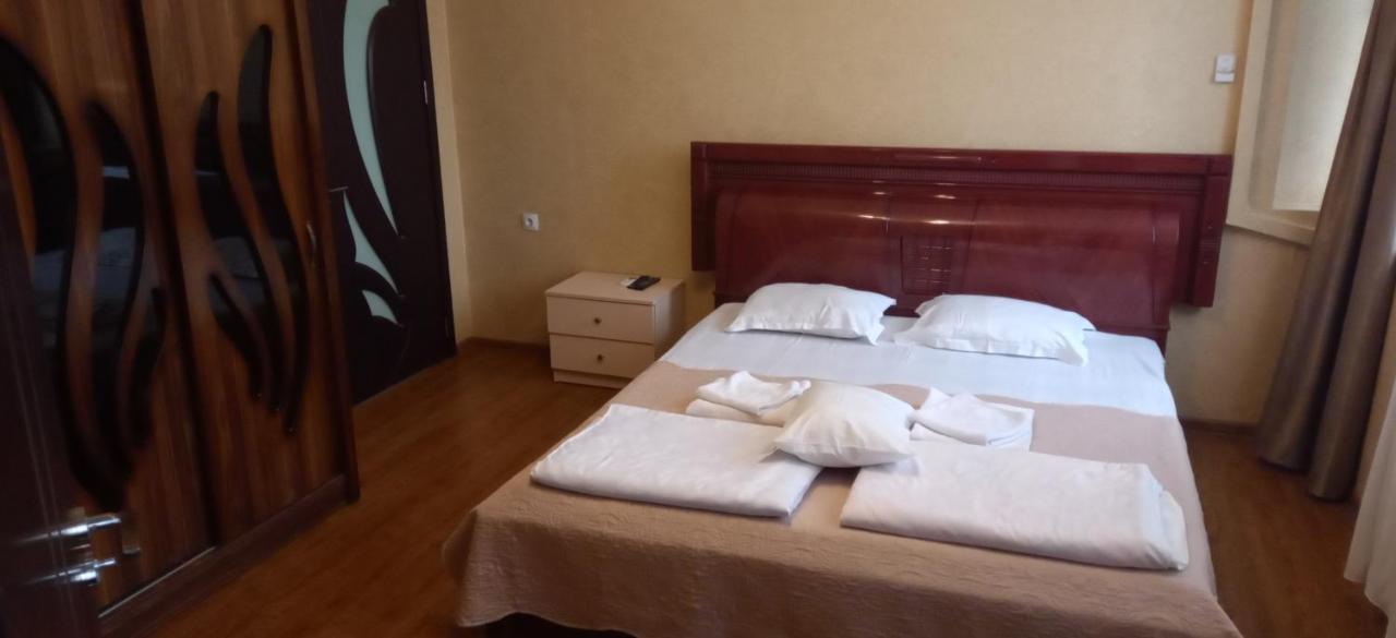 Villa Victoria Tbilisi Eksteriør billede