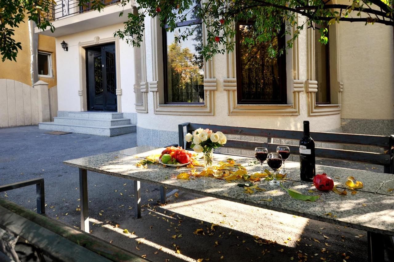 Villa Victoria Tbilisi Eksteriør billede